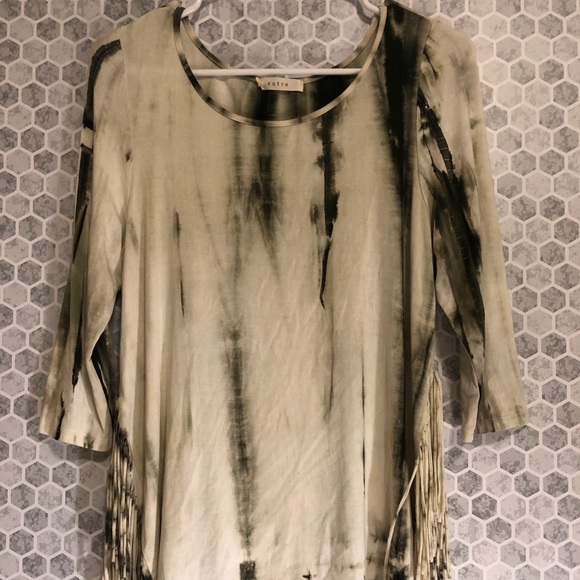 Entro Tie-Dye Fringe Top - Picture 2 of 7